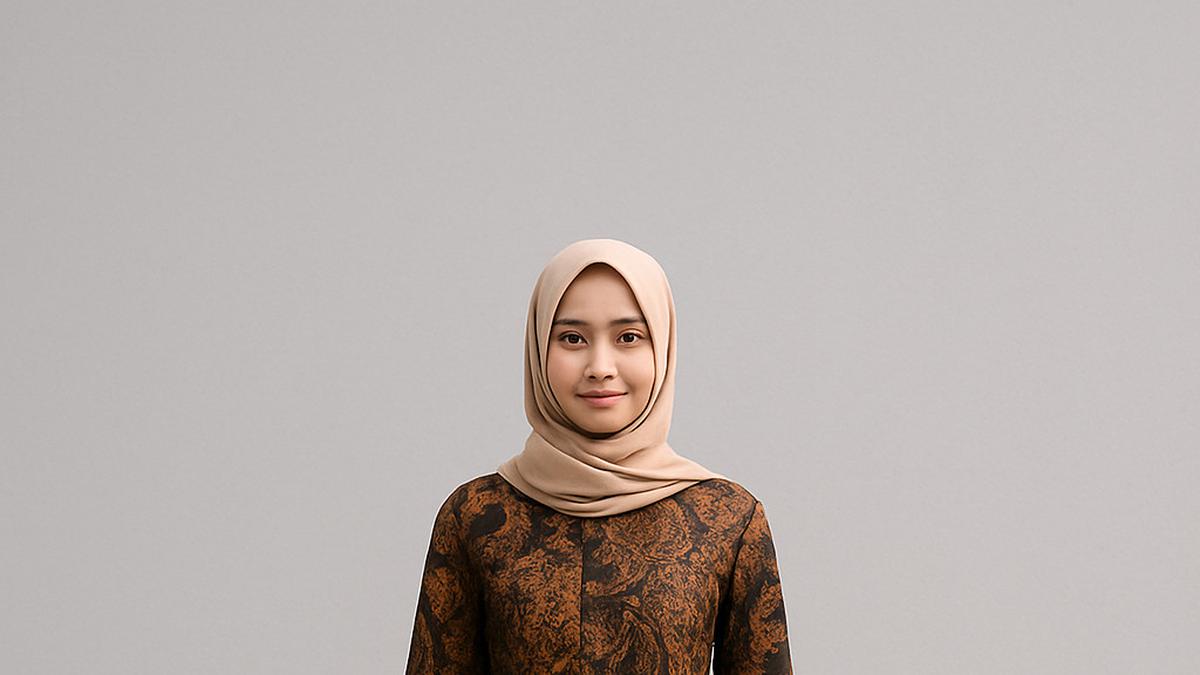 7 Model Tunik Asimetris yang Bikin Penampilan Makin Stylish