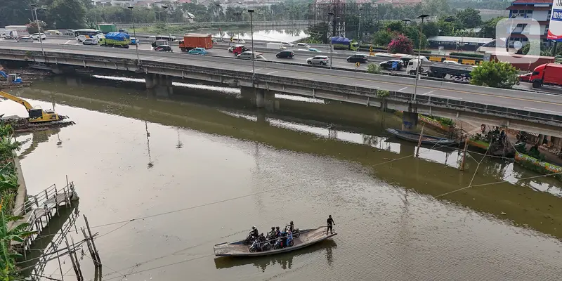 Jasa Penyeberangan Perahu Eretan di Jakarta