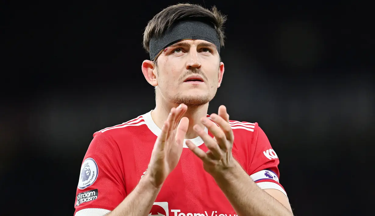 Ditangan pelatih baru, Ralf Rangnick, Manchester United bermain lebih terorganisir dan rapi. Sejumlah peluang emas lahir sepanjang 90 menit pertandingan, tapi gol yang ditunggu baru terjadi pada babak kedua. (AFP/Paul Ellis)