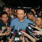 Basuki Tjahaja Purnama (Ahok) enggan tagih janji Habiburokhman. (Satria Yudha Baskara/Liputan6.com)