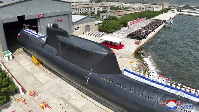 Kapal Selam Nuklir Korea Utara