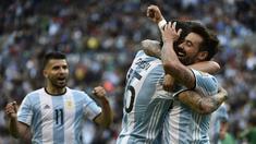Argentina meraih kemenangan telak 3-0 melawan Bolivia pada pertandingan terakhir Grup D yang berlangsung di CenturyLink Field, Seattle, Rabu (15/6/2016). (AFP/Omar Torres)