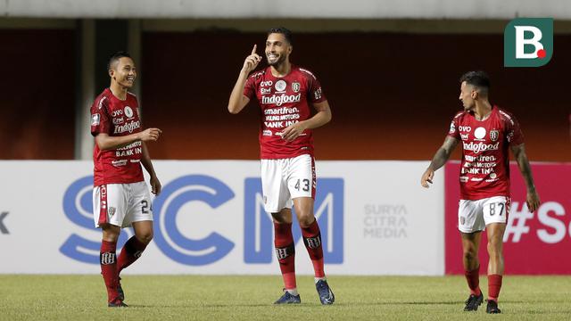 FOTO: Persib Bandung Susah Payah Imbangi 10 Pemain Bali United