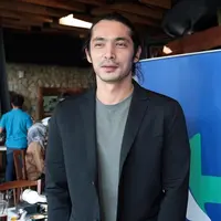 Abimana Aryasatya pemeran Gundala di film Gundala.