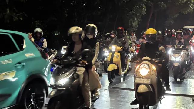 Simak Kondisi Terkini Lalu Lintas di Jalan Ambles Lenteng Agung
