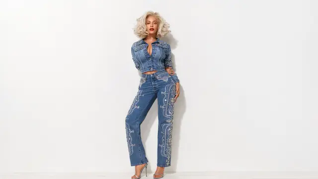 Beyoncé dan Levi’s Luncurkan Koleksi The Denim Cowboy (photo by LEVI'S)