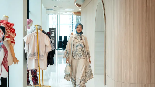 Berbagai Brand Menawarkan Fashion dengan Variasi Motif dan Warna