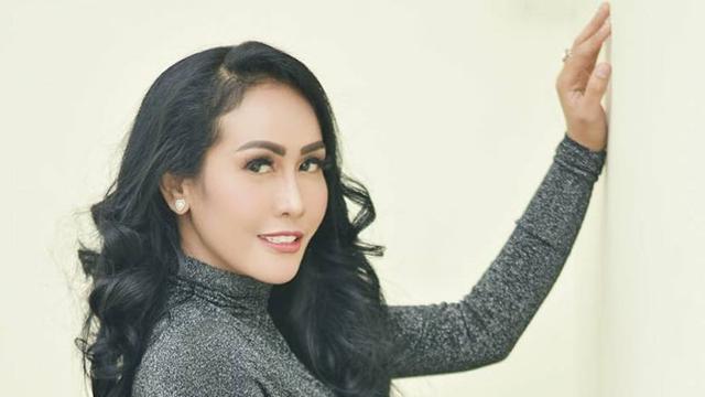 6 Potret Transformasi Ratu Meta, Pendangdut yang Ceraikan Suami di Usia Pernikahan 3 Bulan