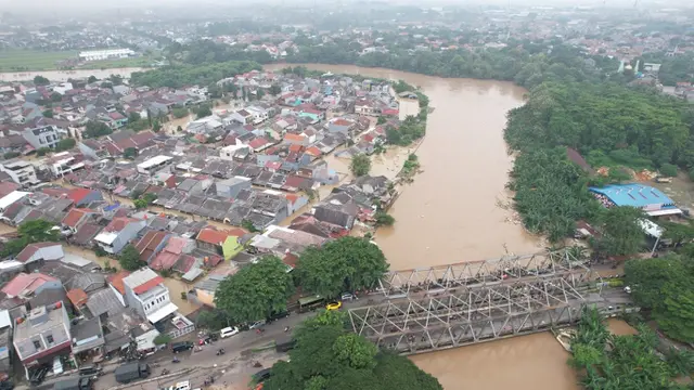 Pantauan udara kondisi banjir di Kota Bekasi, Jawa Barat, Selasa (4/3/2025).