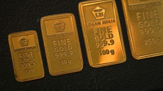 Harga Emas Batangan 24 Karat Hari Ini 16 Januari 2026: Antam, UBS, IndoGold, dan Lakuemas