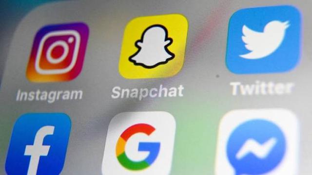 Ilustrasi Over The Top (OTT). Dok: npr.org