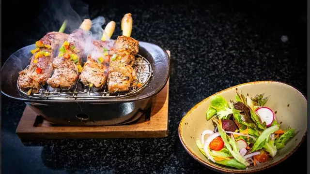 Lamb Skewer dari olahan Daging Domba Australia.