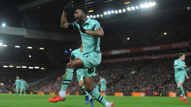 Firmino Hattrick, Liverpool Permalukan Arsenal  5-1 di Anfield