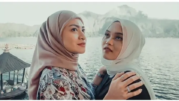 6 Momen Kedekatan Nathalie Holscher dengan Putri Delina, Bak Kakak Adik