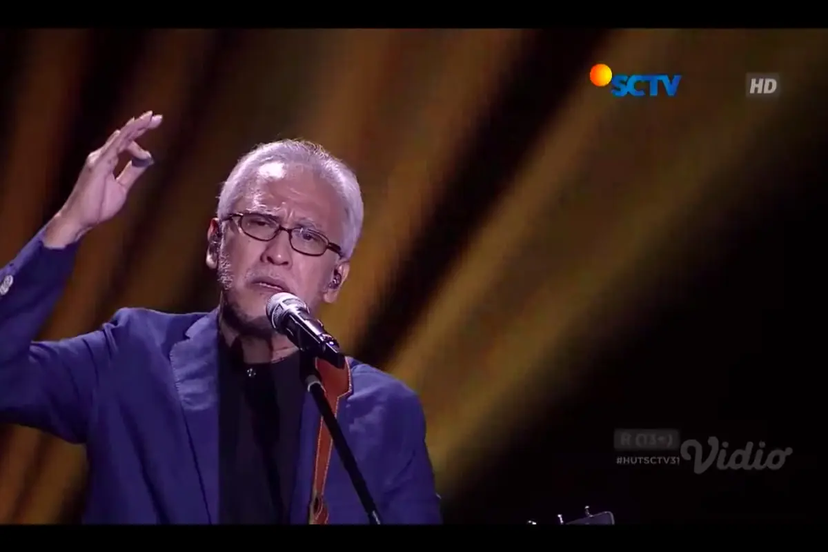 Iwan Fals dalam Acara Malam Puncak HUT SCTV 31 Xtraordinary