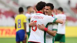 Sejumlah pemain Bulgaria merayakan kemenangan timnya atas Kepulauan Solomon dalam laga semifinal FIFA Series 2026 di Stadion Utama Gelora Bung Karno (SUGBK), Senayan, Jakarta, Jumat (27/03/2026). (Bola.com/M Iqbal Ichsan)