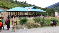 Perayaan menyambut HUT ke-71 RI di Distrik Tingginambut, Kabupaten Puncak Jaya, Papua. (Liputan6.com/Katharina Janur)