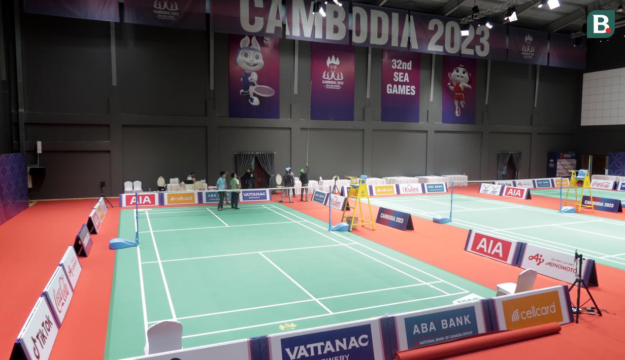 Sejumlah venue terus digodok untuk memastikan semuanya bisa selesai sesuai waktu dan standar. Satu di antaranya venue badminton. (Bola.com/Gregah Nurikhsani)