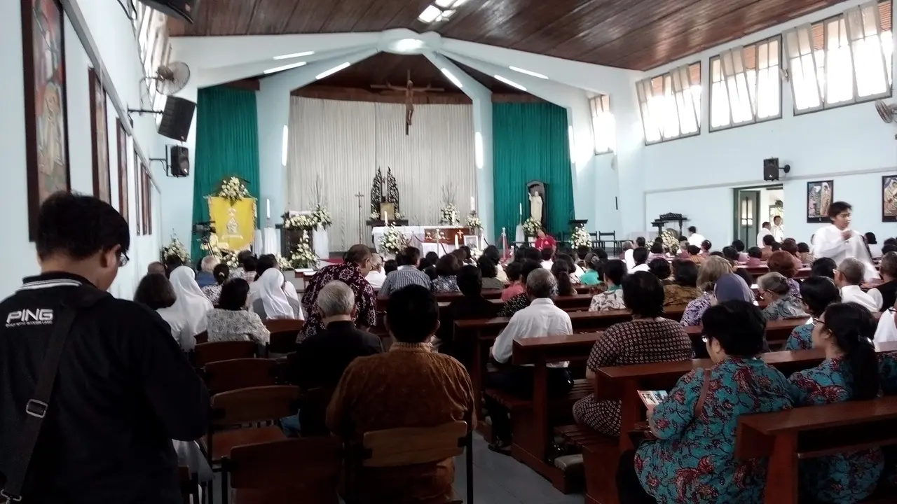 20151112-Uskup agung