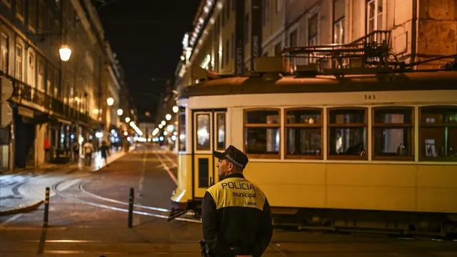 Pemadaman Listrik Massal Misterius di Spanyol dan Portugal Picu Kekacauan, dari Stasiun Kereta hingga Layanan Bandara