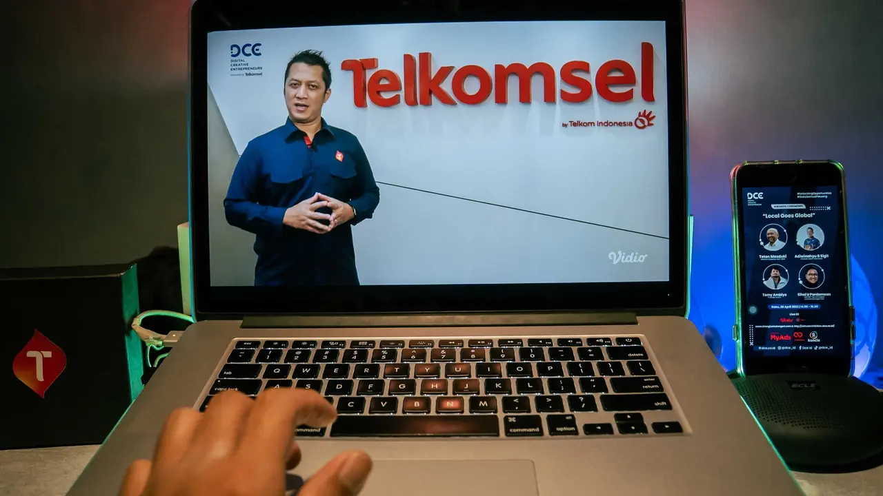 Direktur Sales Telkomsel Adi Winahyu Basuki Sigit