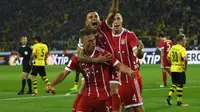 Josua Kimmich dan kawan-kawan rayakan kemenagan Bayern Munchen di Piala Super Jerman (PATRIK STOLLARZ / AFP)