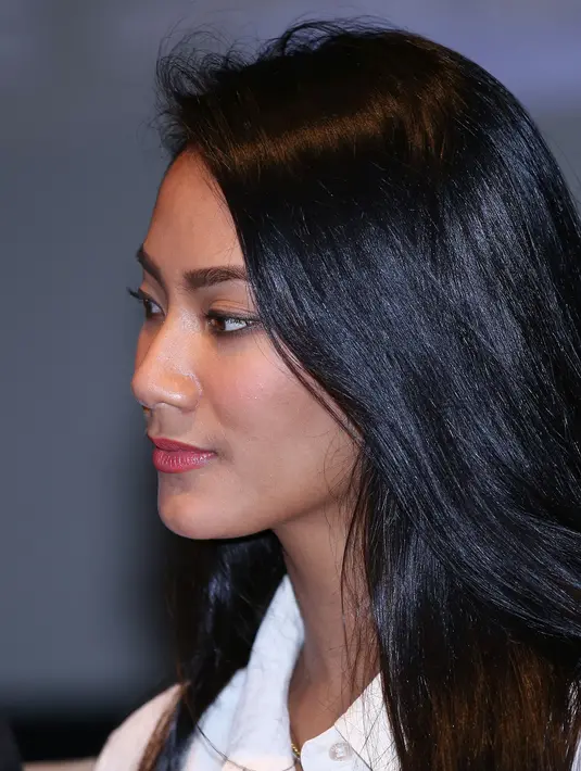 Di film ‘A copy of My Mind’ ini Tara Basro berperan sebagai Sari, seorang pekerja salon kecantikan. (Galih W. Satria/Bintang.com)