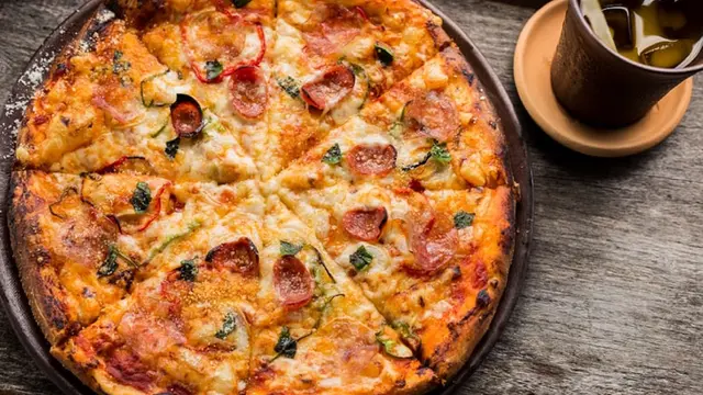 Ilustrasi pizza