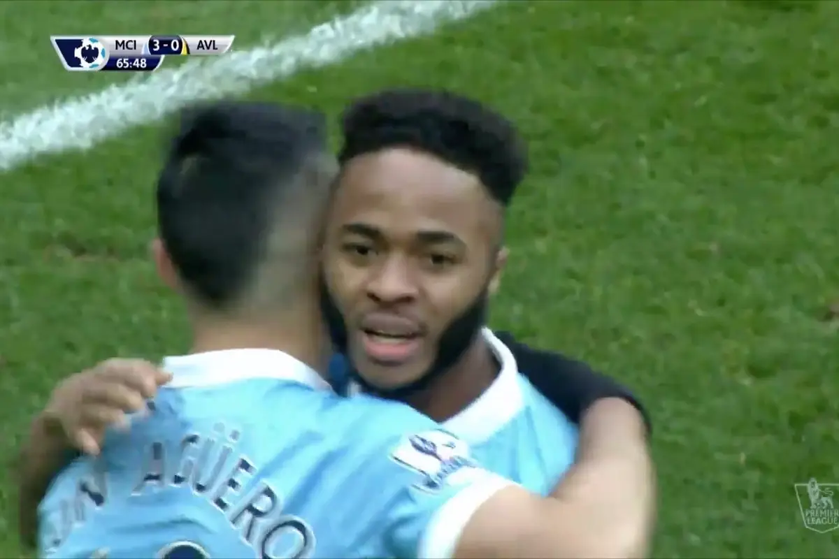 Gol Raheem Sterling Menambah Angka 4-0 untuk Manchester City