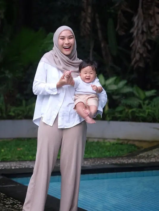 Zaskia Adya Mecca (Instagram/zaskiadyamecca)