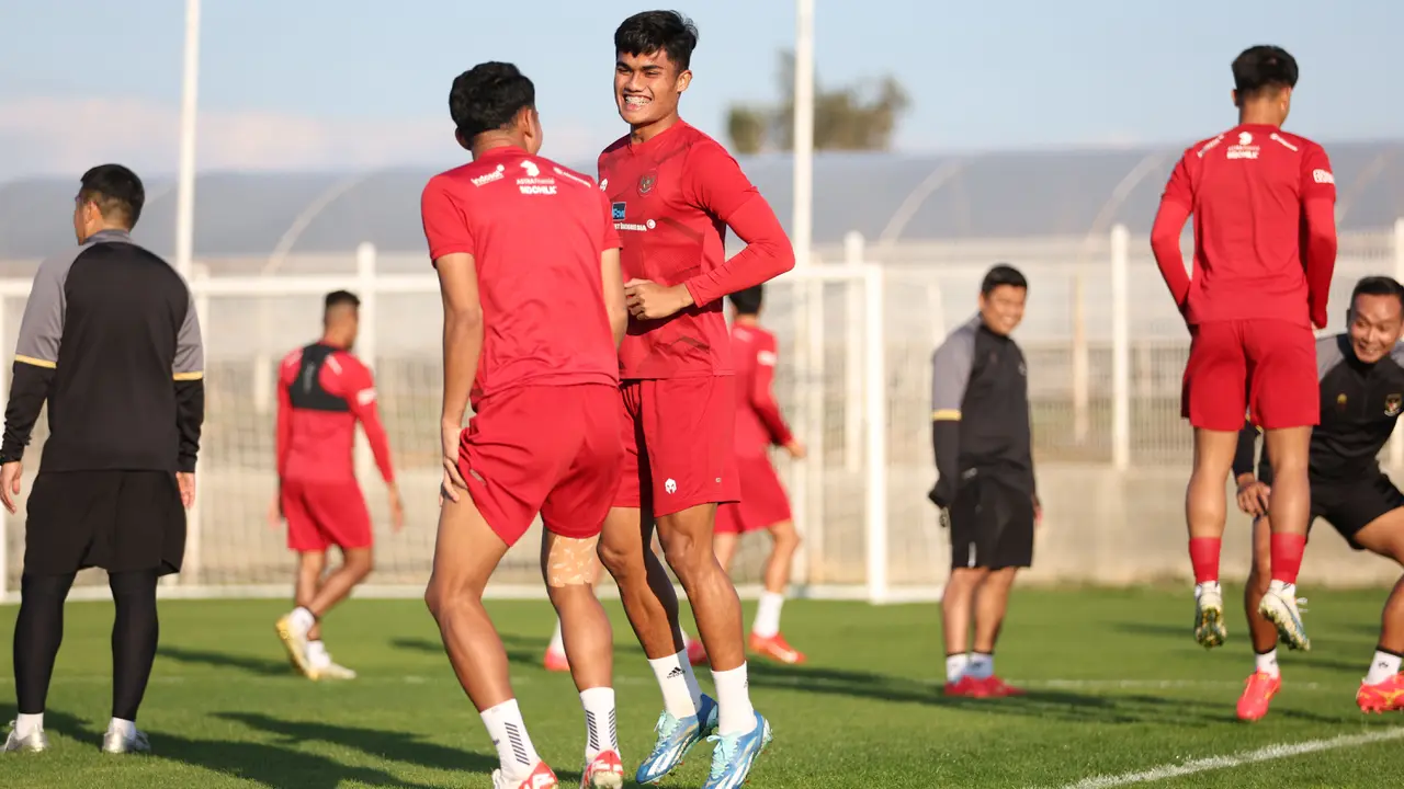 Foto: Senyum Semringah Pemain Timnas Indonesia saat Sesi Latihan di Turki, Sudah Ada Rafael Struick dan Ivar Jenner