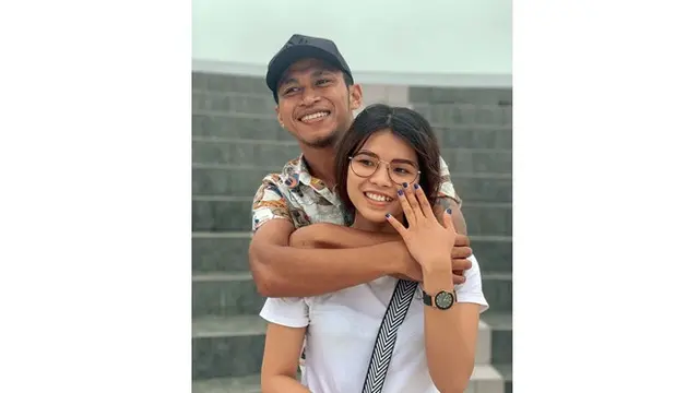 5 Momen Mesra Osvaldo Haay dengan Shella Pricilia, Didoakan Netizen Berjodoh
