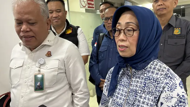Kepala Pusat Penerangan Hukum Kejaksaan Agung, Harli Siregar usai menggelar pertemuan dengan Dewan Pers di Gedung Dewan Pers, Kamis (24/4/2025).