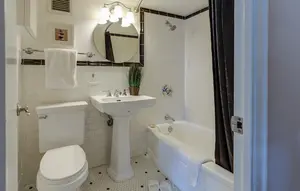 Bahan Dapur untuk Menghilangkan Cacing yang Muncul di Kamar Mandi, Praktis Bikin Ruangan Bersih Lagi