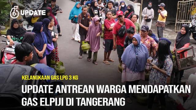 Antrean masyarakat masih terlihat di pangkalan agen gas LPG 3 kg di, Kota Tangerang, Banten, namun kali ini cukup kondusif.