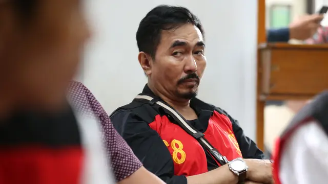 [Bintang] Gatot Brajamusti sidag Vonis Asusila