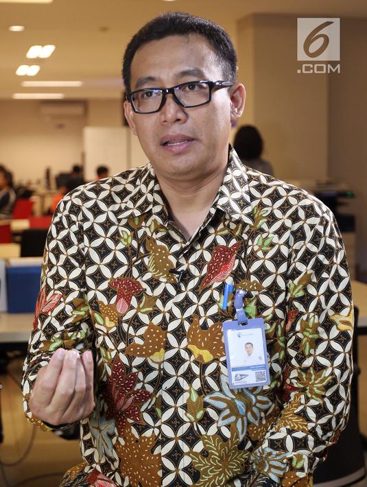 Direktur Utama PT Railink Heru Kuswanto saat wawancara di kantor Kapan Lagi Youniverse di Jakarta, Kamis (15/11). Kunjungan tersebut untuk bersilaturahmi dan melakukan wawancara seputar kereta bandara. (Liputan6.com/Johan Tallo)