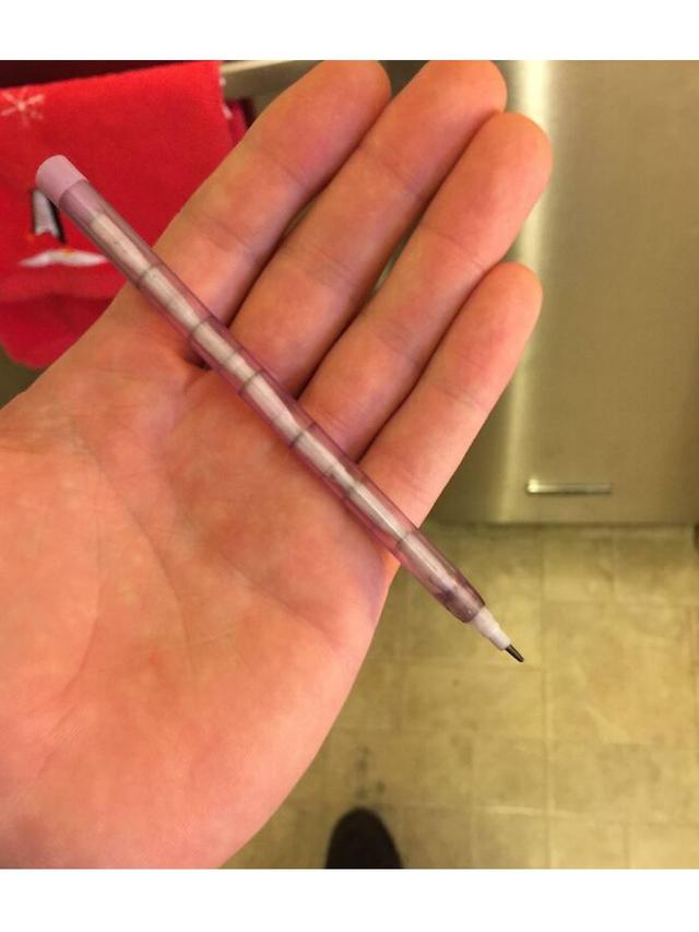 6 Potret Alat Tulis Sekolah Era 90-an yang Kini Tinggal Kenangan, Bikin Nostalgia