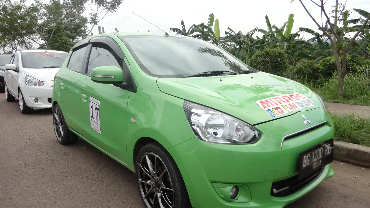Mirage Facelift Jadi Kado Manis Mitsubishi di Awal 2014