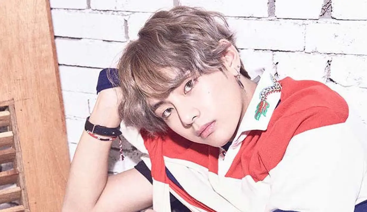 Sedangkan V saat ini sedang sibuk menyiapkan comeback-nya bersama BTS. Bahkan BTS akan kembali menggelar tur dunia. (Foto: Soompi.com)