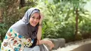 Potret Lawas Okie Agustina di Awal Berhijab. (Sumber: Instagram/okieagustina_)
