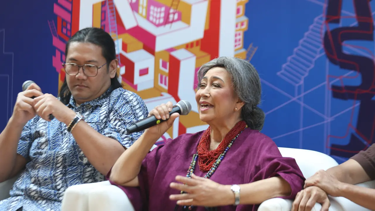 Ratna Riantiarno pada konferensi pers Rumah Sakit Jiwa di Jakarta, Kamis (10/7/2026). (dok Bakti Budaya Djarum Foundation)