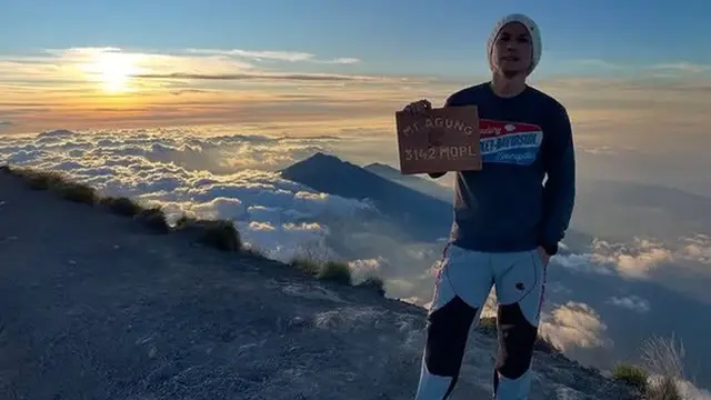 Foto-foto Penampilan Chef Juna di Usia 50 Tahun