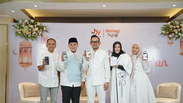 Konferensi pers “Fitur Khataman Al-Qur’an, Khatam Quran Bisa Umrah” di Jakarta Selatan baru-baru ini. (Foto: Dok. Tim J99 Corp)