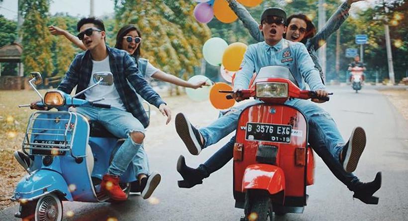 Rizky Nazar mengunggah foto bareng dengan para bintang sinetron Jodoh yang Tertukar. Sinetron Jodoh yang tertukar akan tayang Jumat (1/9/2017). (Instagram)