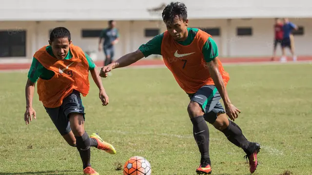 Evan Dimas