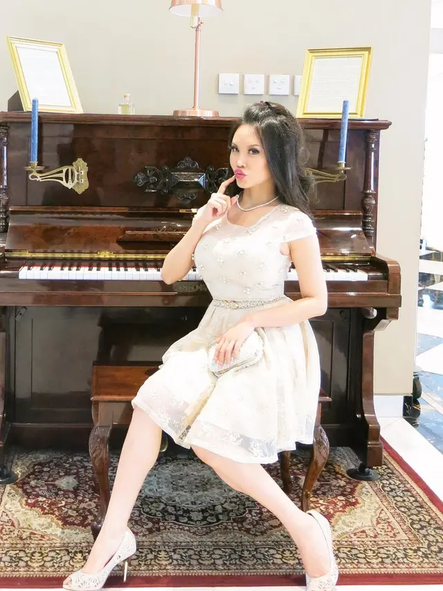 7 Potret Vindy Lee, Selebriti Chef yang Kerap Ajarkan Table Manner