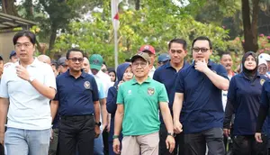 Menko PM bersama Dirut BPJS Kesehatan Ajak Masyarakat Terapkan Gaya Hidup Sehat untuk Dorong Pertumbuhan Ekonomi