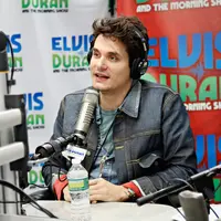 Usai mengakhiri hubungannya dengan Katy Perry, John Mayer masih nyaman dengan status lajangnya hingga saat ini. (AFP/Bintang.com)