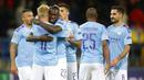 Pemain Manchester City merayakan kemenangan atas FC Shakhtar Donetsk pada laga Liga Champions di Stadion Metalist, Rabu (18/9/2019). Manchester City menang 3-0 atas FC Shakhtar Donetsk. (AP/Efrem Lukatsky)